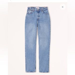 Curve Love Ultra High Rise 90s Straight Jean